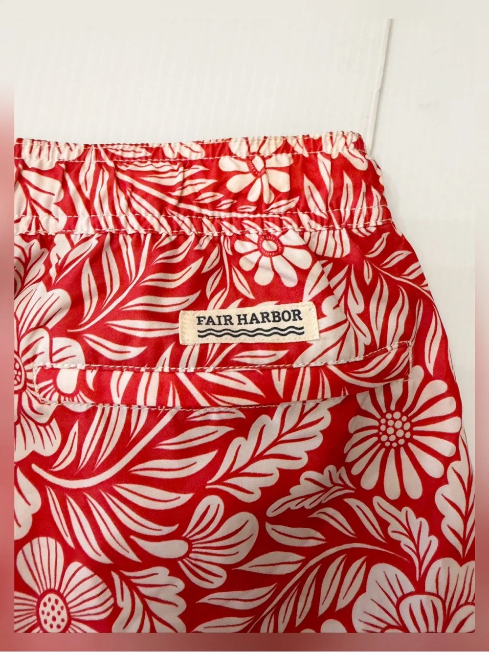 Fair Harbor The Anchor Shorts Red Hawaiian Floral Size XL